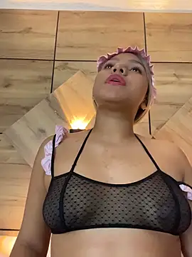Snapshot of MiaBlonde1 chatting on 19, 6, 2026 MiaBlonde1 online show from 19, 6, 2026