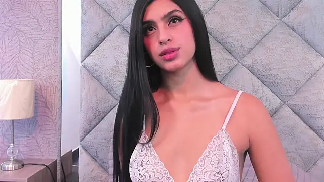 Snapshot of LilithDesire_ chatting on 7, 6, 2026 LilithDesire online show from 7, 6, 2026