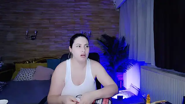 Snapshot of MiraHaze chatting on 3, 3, 2025 MiraHaze online show from 3, 3, 2025