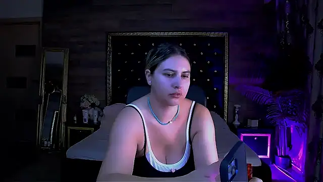 Snapshot of MiraHaze chatting on 15, 9, 2025 MiraHaze online show from 15, 9, 2025