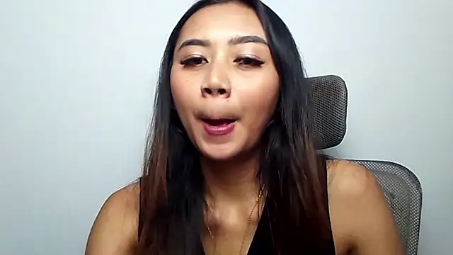 Snapshot of KristieOrtmann chatting on 1, 7, 2026 KristieOrtmann online show from 1, 7, 2026