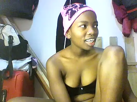 aliana082169 online show from 9, 6, 2026
