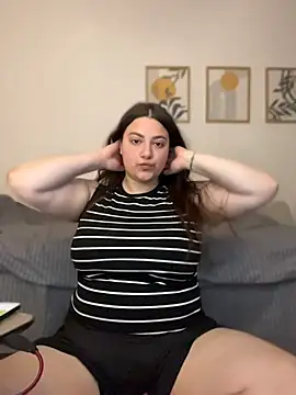 cutie doll  online show from 30, 5, 2026