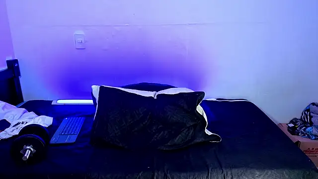 Luke Muscle online show from 6, 6, 2026