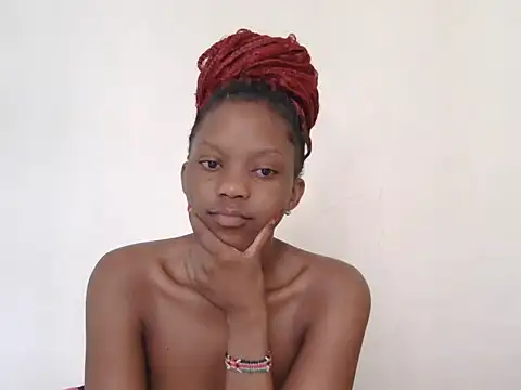 Snapshot of rare_pearl1 chatting on 7, 6, 2026 rare pearl1 online show from 7, 6, 2026
