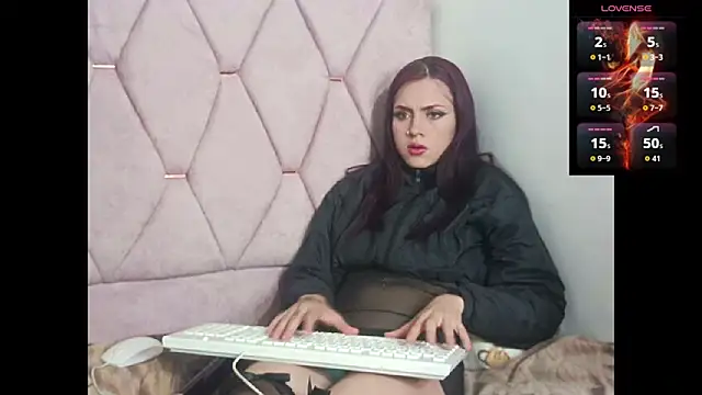 ashleysmithss online show from 20, 6, 2026