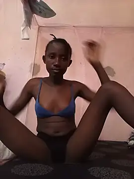 Snapshot of Sexy_chocolate247 chatting on 4, 6, 2026 Sexy chocolate247 online show from 4, 6, 2026