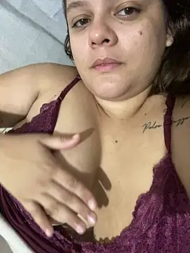 Snapshot of Laryssinha_69 chatting on 5, 6, 2026 Laryssinha 69 online show from 5, 6, 2026