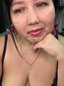 Snapshot of Love__beby chatting on 7, 6, 2026 Love beby online show from 7, 6, 2026