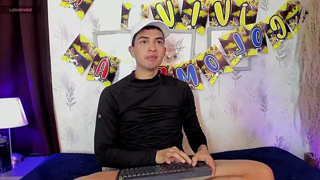 Snapshot of willy_diamond chatting on 2, 7, 2026 willy diamond online show from 2, 7, 2026