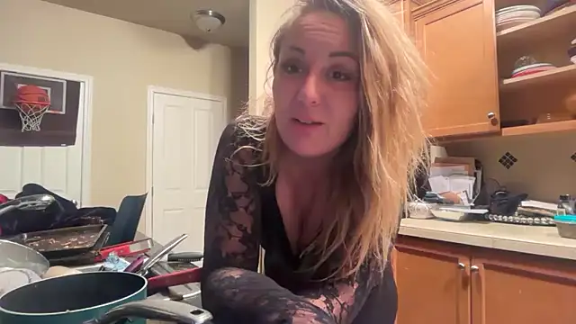 missbritneyfoxx online show from 23, 5, 2026