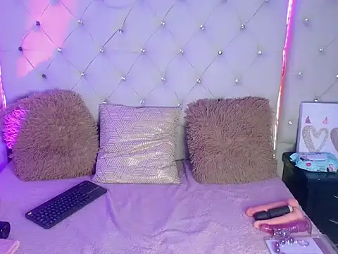 Snapshot of cindysex_ chatting on 6, 6, 2026 cindysex online show from 6, 6, 2026