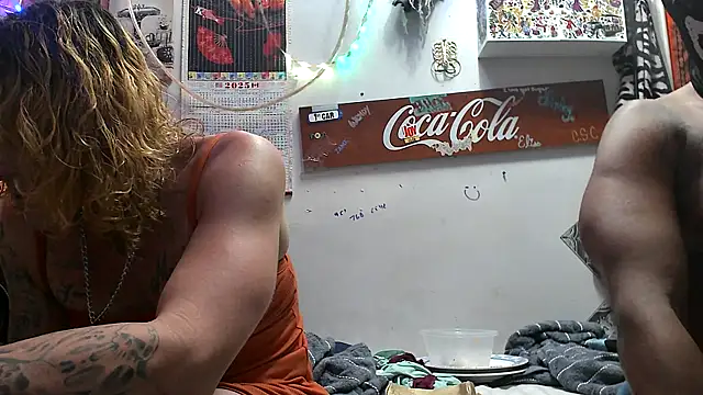 VanillaSnowcones online show from 15, 6, 2026