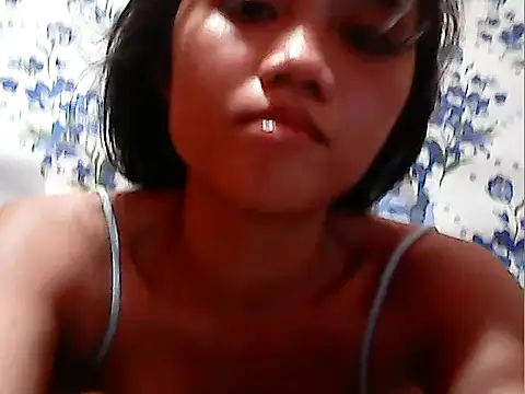 Snapshot of PINAY_SkinnyGirl123 chatting on 28, 5, 2026 PINAY SkinnyGirl123 online show from 28, 5, 2026