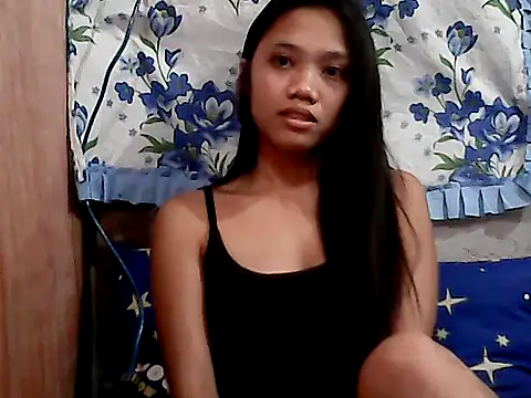 Snapshot of PINAY_SkinnyGirl123 chatting on 4, 7, 2026 PINAY SkinnyGirl123 online show from 4, 7, 2026
