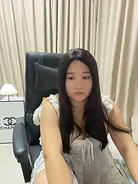 Snapshot of Luckysisi-s chatting on 29, 6, 2026 Luckysisi-s online show from 29, 6, 2026