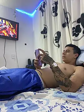 Snapshot of jhuan99 chatting on 2, 7, 2026 jhuan99 online show from 2, 7, 2026