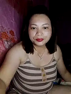 Snapshot of Qie_qir chatting on 3, 7, 2026 Qie qir online show from 3, 7, 2026