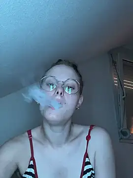 Quenn667 online show from 25, 6, 2026