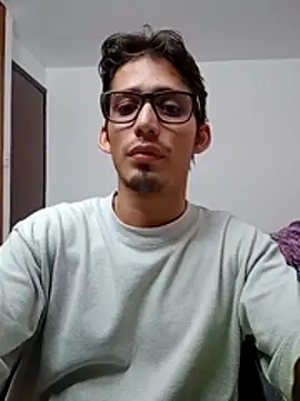 Snapshot of SrIncognito666 chatting on 4, 6, 2026 SrIncognito666 online show from 4, 6, 2026