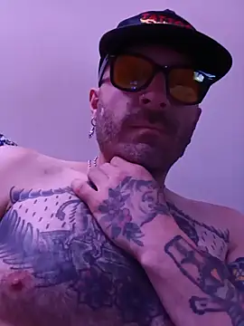 girthxcrisis online show from 16, 6, 2026