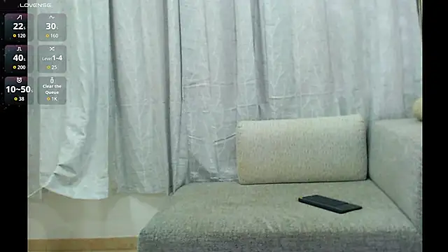 Snapshot of PreettyMiaa chatting on 5, 6, 2026 PreettyMiaa online show from 5, 6, 2026