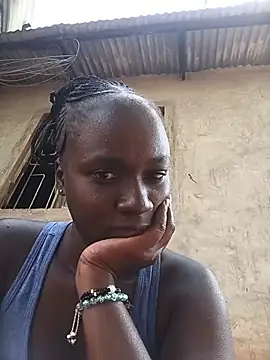 Snapshot of Ebonylouisa chatting on 9, 7, 2026 Ebonylouisa online show from 9, 7, 2026