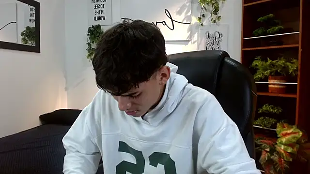 Ryan grayx online show from 4, 6, 2026