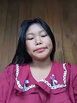 Nhinhi su online show from 28, 7, 2026