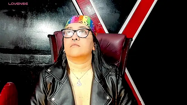 Xander Taylor   online show from 1, 7, 2026