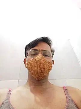 bottom monty online show from 25, 6, 2026