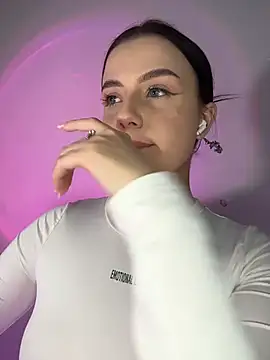 QueenL0la online show from 30, 5, 2026