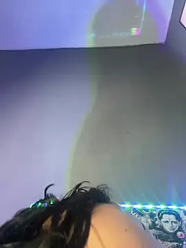 Snapshot of Naaria_ chatting on 18, 7, 2026 Naaria online show from 18, 7, 2026