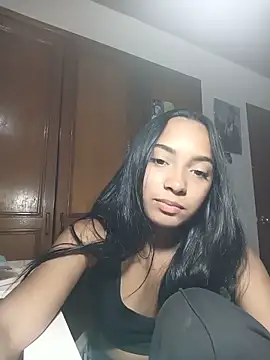 Snapshot of xcleila chatting on 3, 6, 2026 xcleila online show from 3, 6, 2026