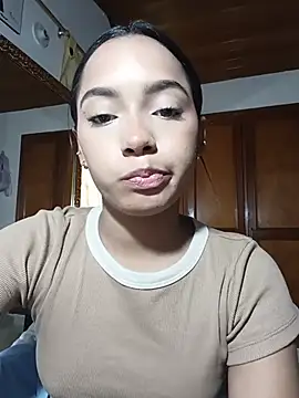 Snapshot of xcleila chatting on 9, 7, 2026 xcleila online show from 9, 7, 2026