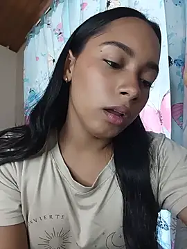 Snapshot of xcleila chatting on 11, 7, 2026 xcleila online show from 11, 7, 2026