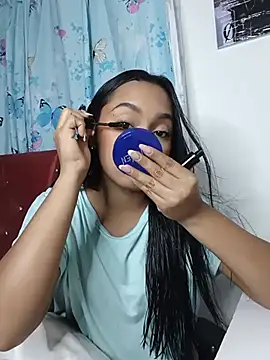 Snapshot of xcleila chatting on 17, 7, 2026 xcleila online show from 17, 7, 2026