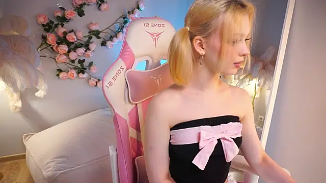 BambiEyes  online show from 29, 5, 2026