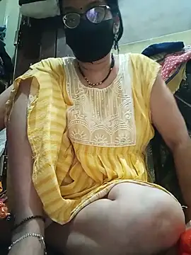 Snapshot of hi-bhabhi chatting on 11, 6, 2026 hi-bhabhi online show from 11, 6, 2026