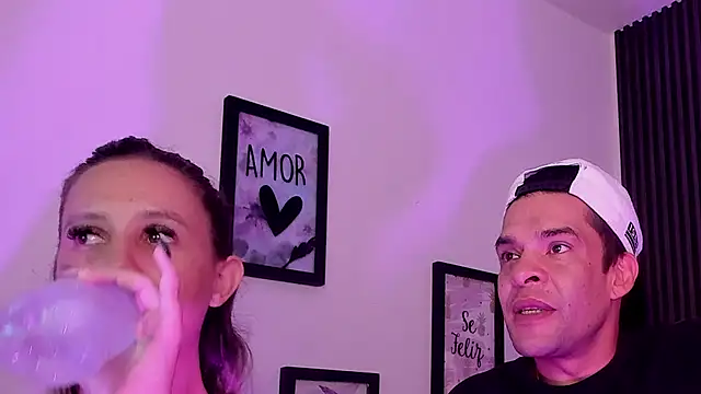 Mia and Erick online show from 11, 6, 2026