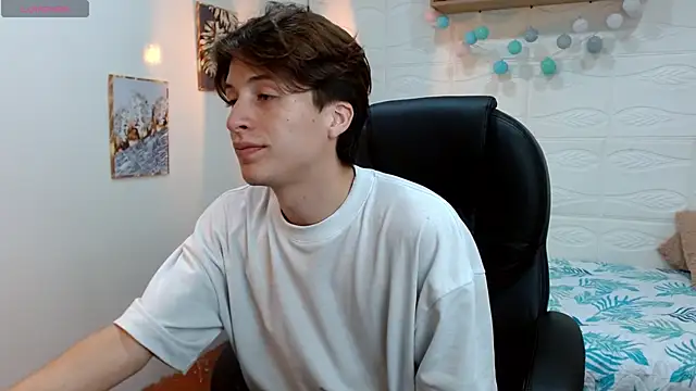 Snapshot of Marcoviolet chatting on 18, 6, 2026 Marcoviolet online show from 18, 6, 2026