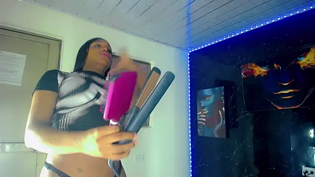 Snapshot of SaramyBigcock chatting on 2, 6, 2026 SaramyBigcock online show from 2, 6, 2026