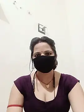 Snapshot of Karishma_bhabi3 chatting on 29, 6, 2026 Karishma bhabi3 online show from 29, 6, 2026
