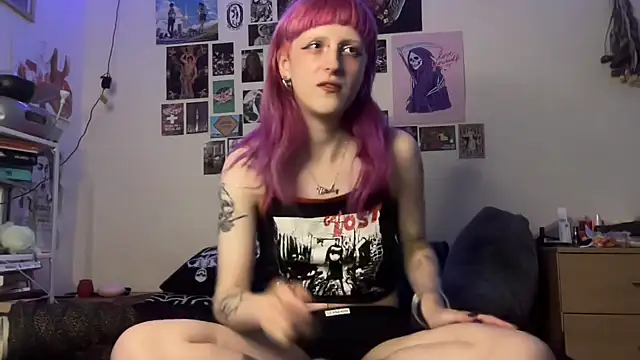 Snapshot of batzy666 chatting on 16, 6, 2026 batzy666 online show from 16, 6, 2026