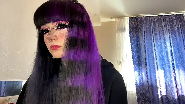 HolyCute online show from 20, 6, 2026