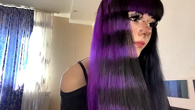 HolyCute online show from 21, 6, 2026