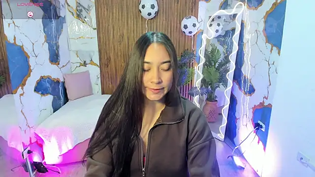 Nanni tay online show from 12, 7, 2026