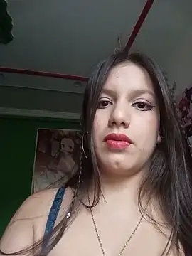 sweet chloe04 online show from 22, 6, 2026