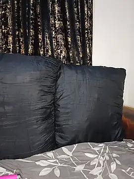 Freakyapple1 online show from 18, 7, 2026