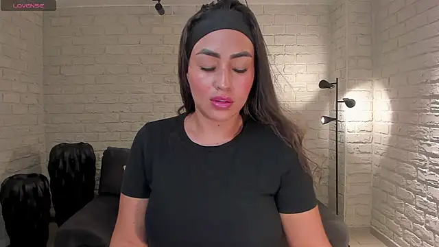 Snapshot of VictoriaBennetX chatting on 14, 7, 2026 VictoriaBennetX online show from 14, 7, 2026